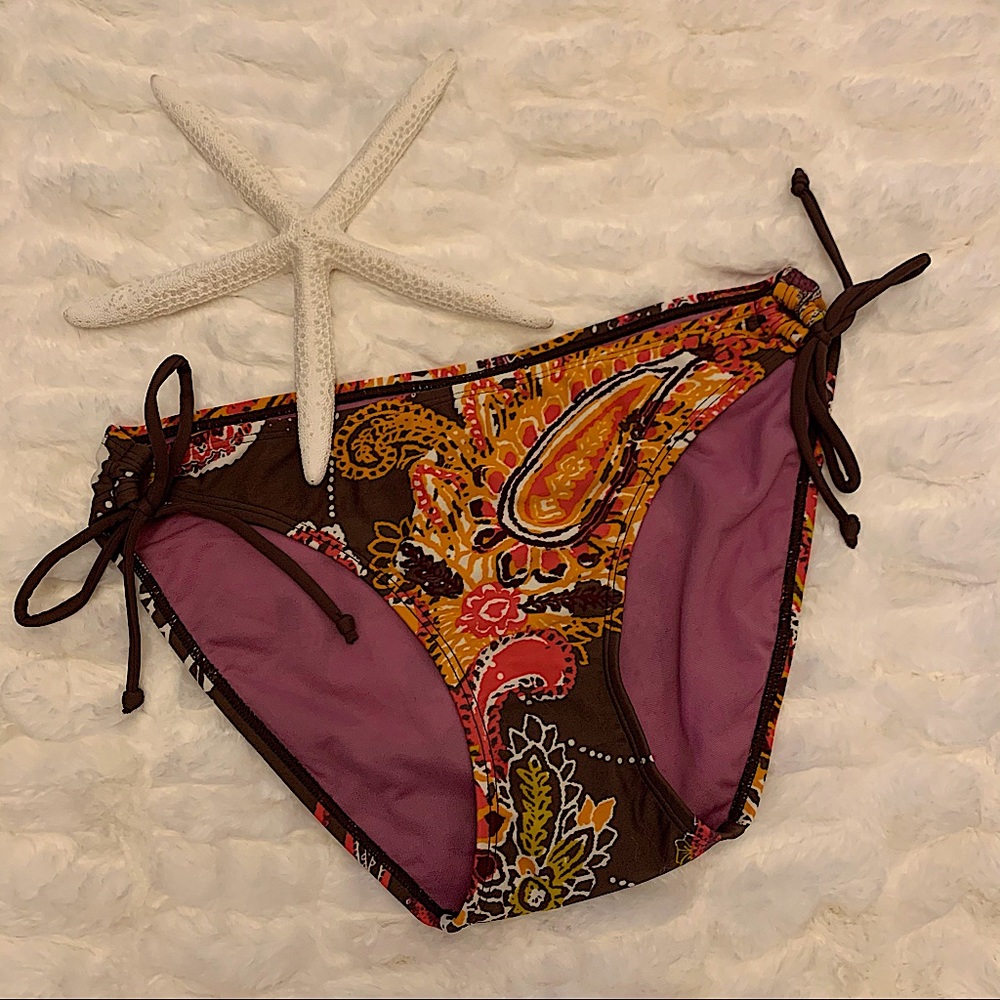 NWOT Athleta String Bikini Bottom in Paisley Print
